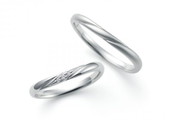 広島でおすすめの結婚指輪ショップ「ERUDO」のリングデザイン例4